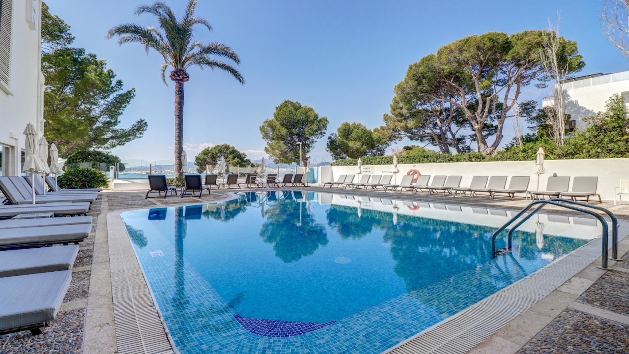 Illa D'or & Club Apts 4* Sup Hotel Port de Pollença